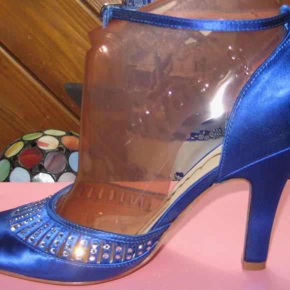 Nina Dyeable Shoes Sz: 7.5B in Royal Blue - Picture 2 of 8